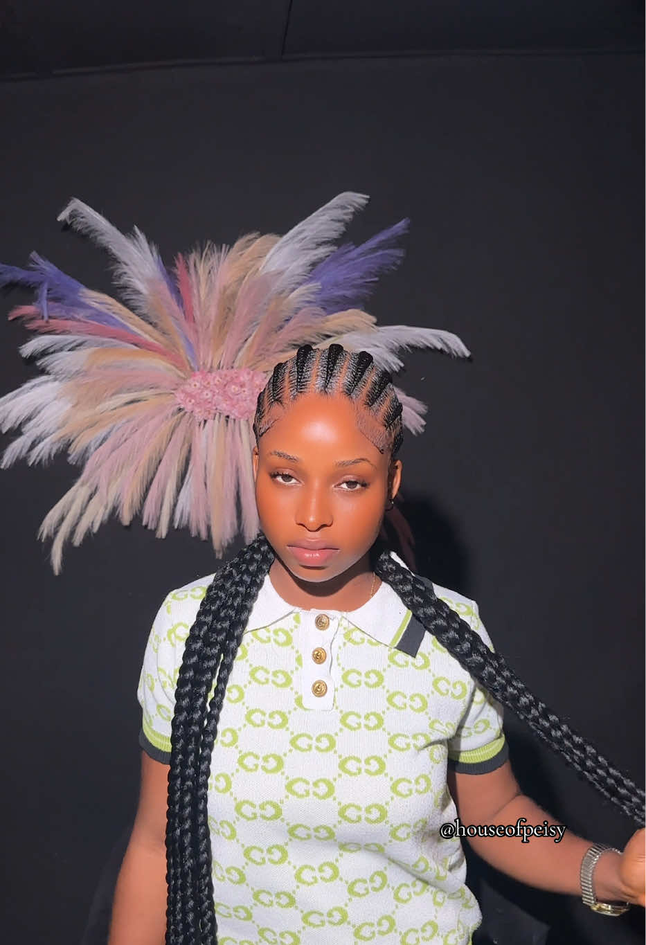 @BADDEST HAIRSTYLIST IN AGBOR