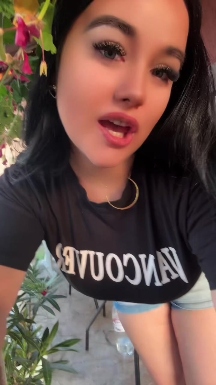 @Nina