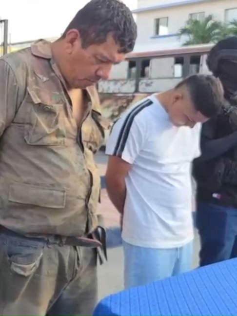@Ecuador Comunicaci&oacute;n