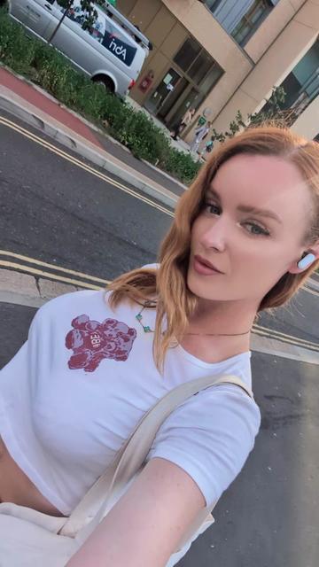@Tilly 🦊