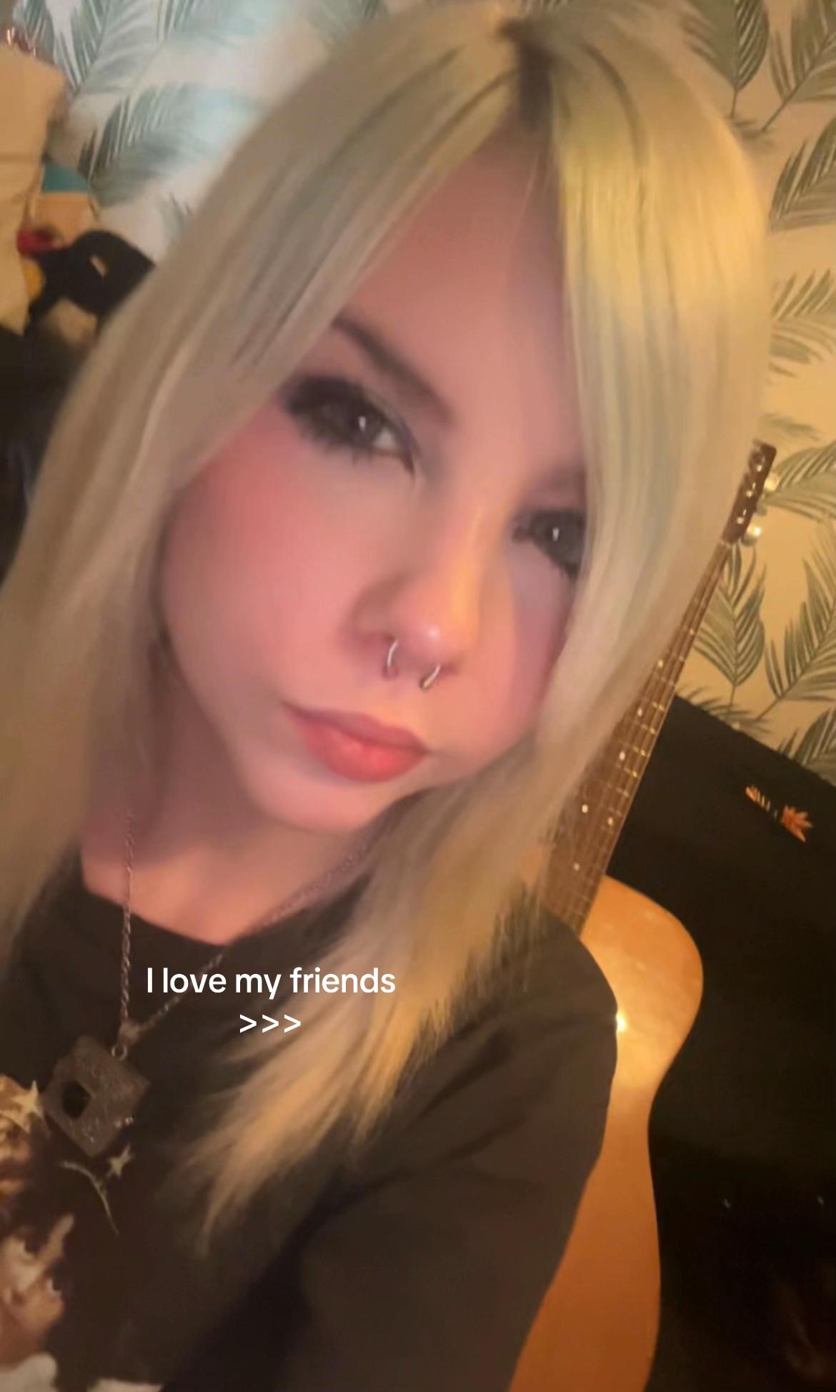 @Rawr122