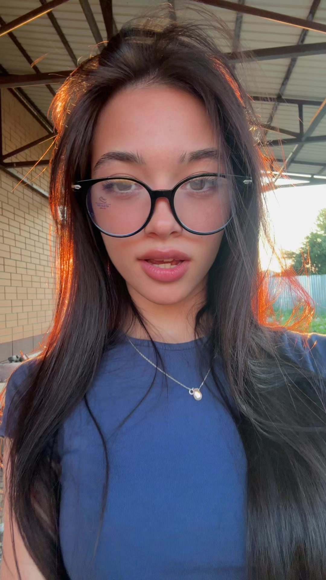 @N👅