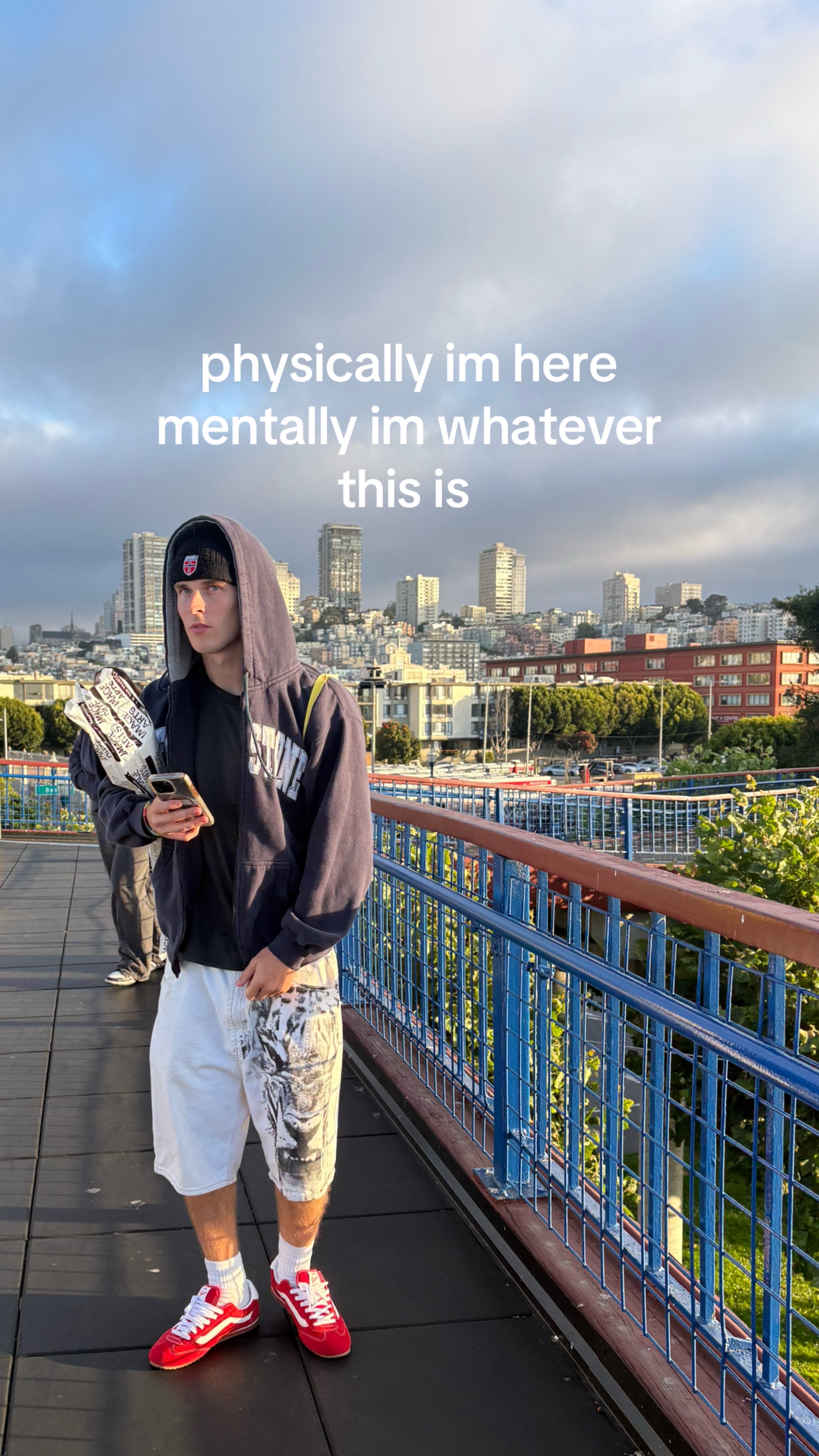 @🙂