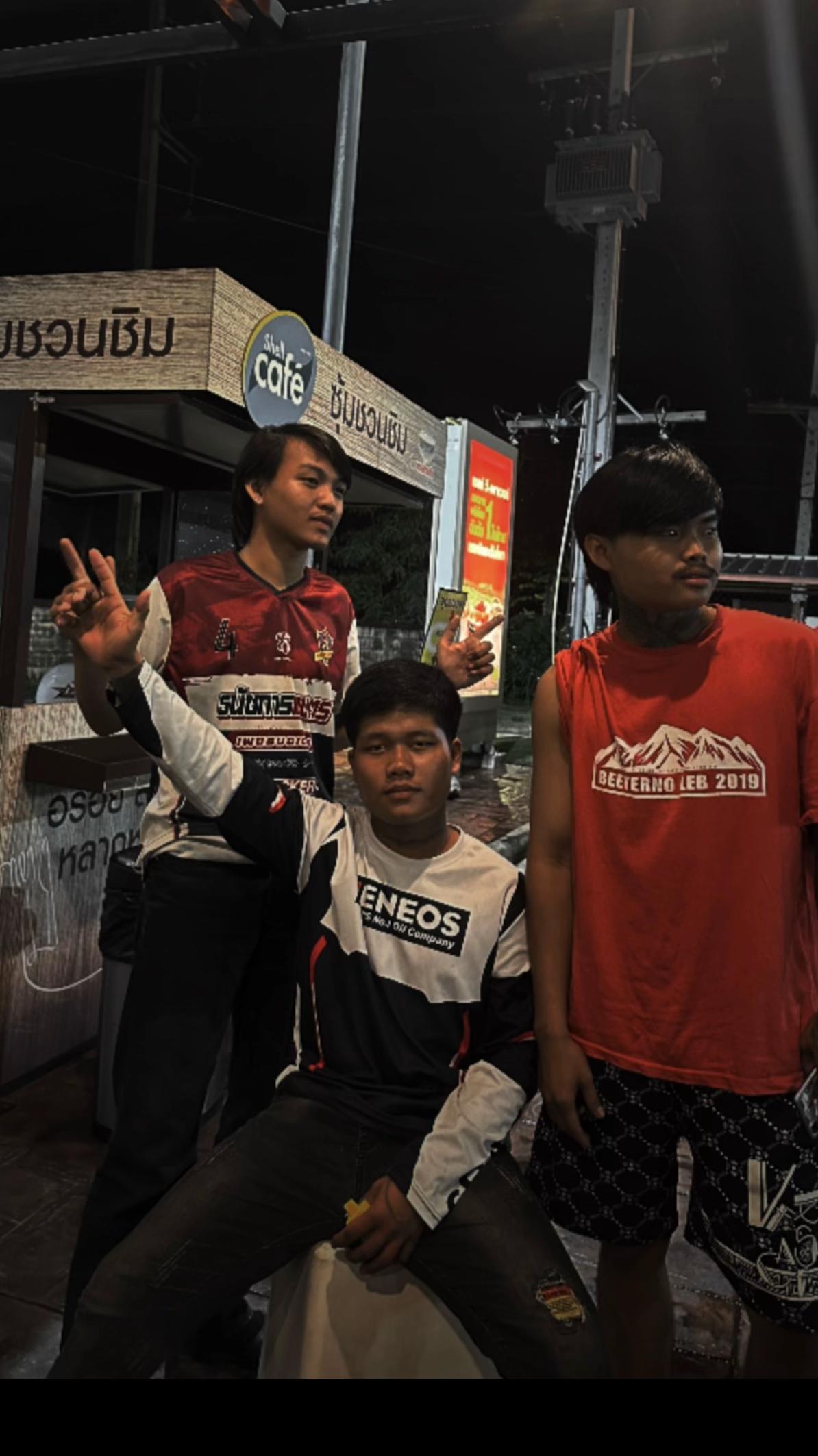 @พี่เคอรี่ 9🍃🥷👑