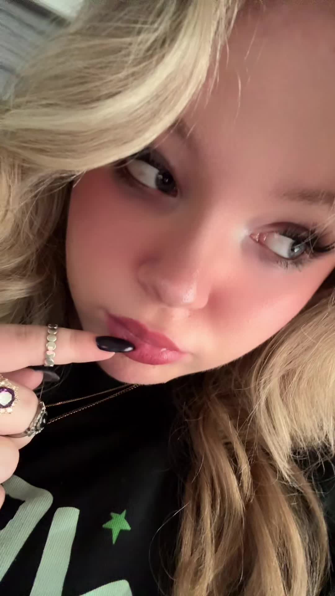 @✨ֆ&rho;𝘪𝚛คใﺂ𝚗𝑔𝔉𝚛&ugrave;ﺂ𝖙վⲂค₫₫ﺂ✨