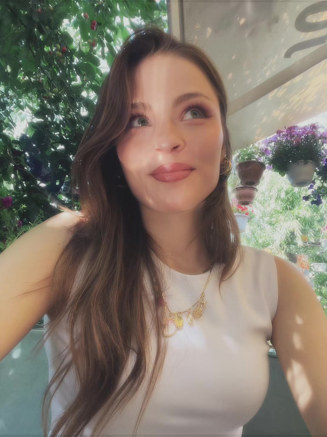 @&Ouml;zge