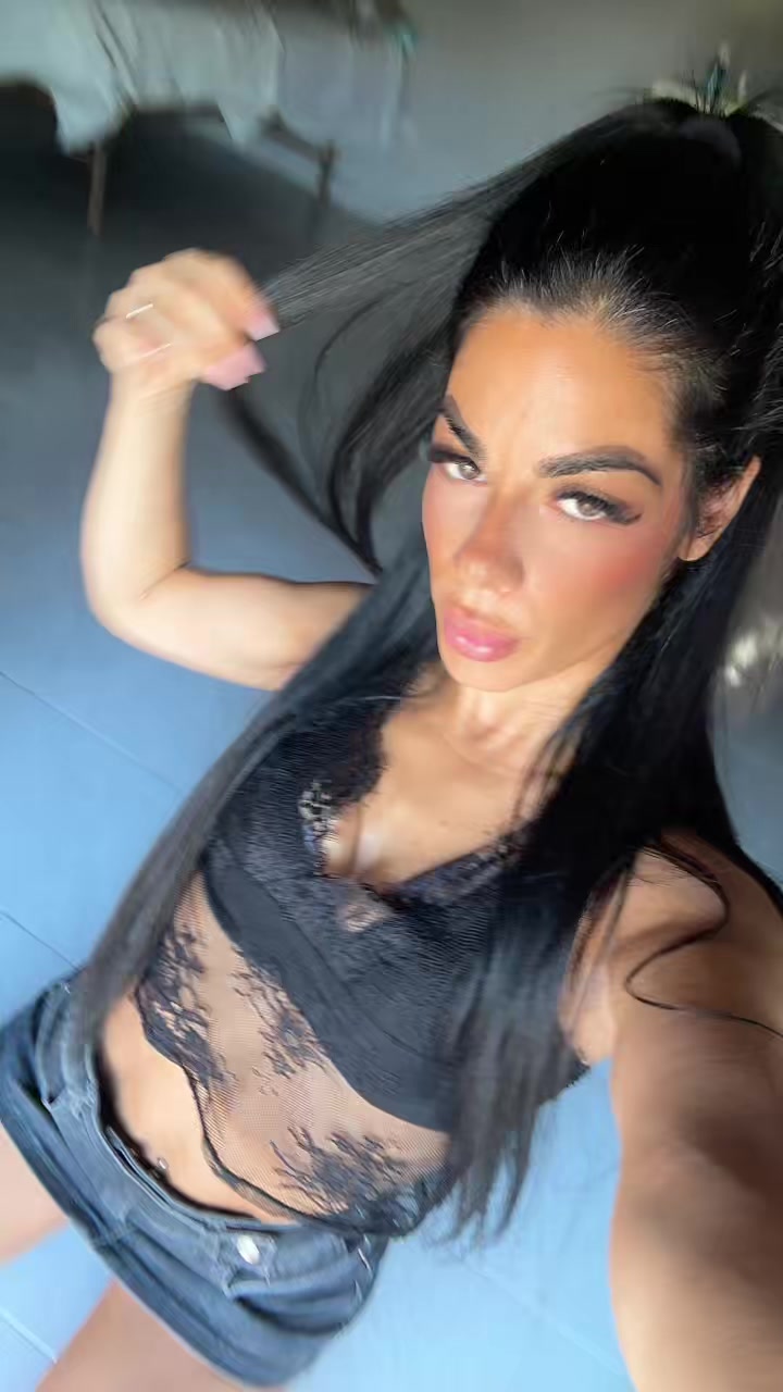 @Elenoire &hearts;️