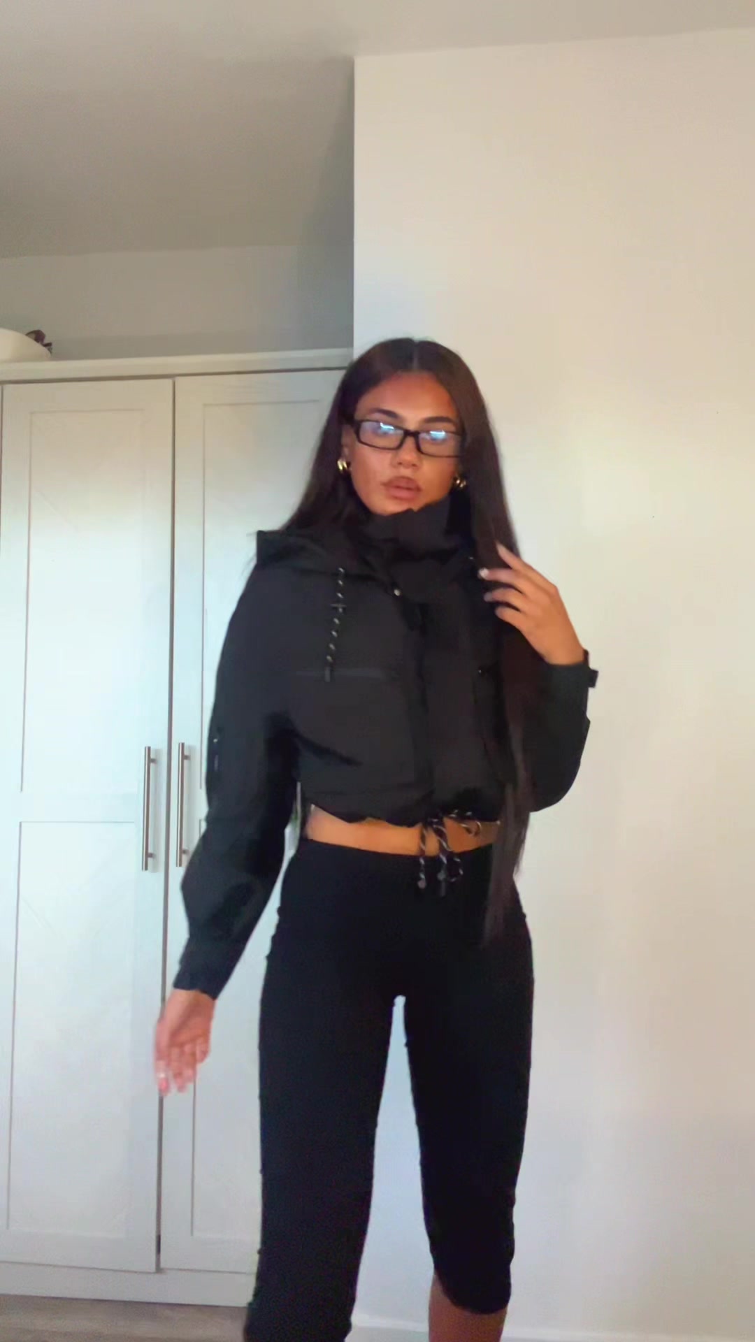 @kyrahworeit