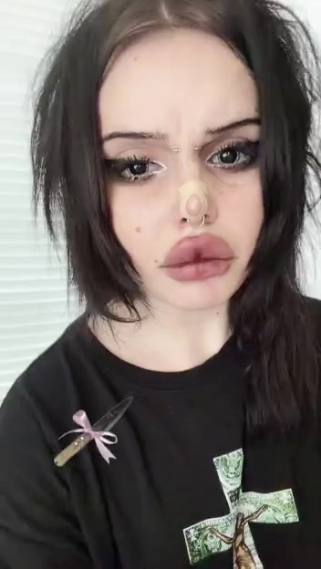 @тгк : анастасия гнидa