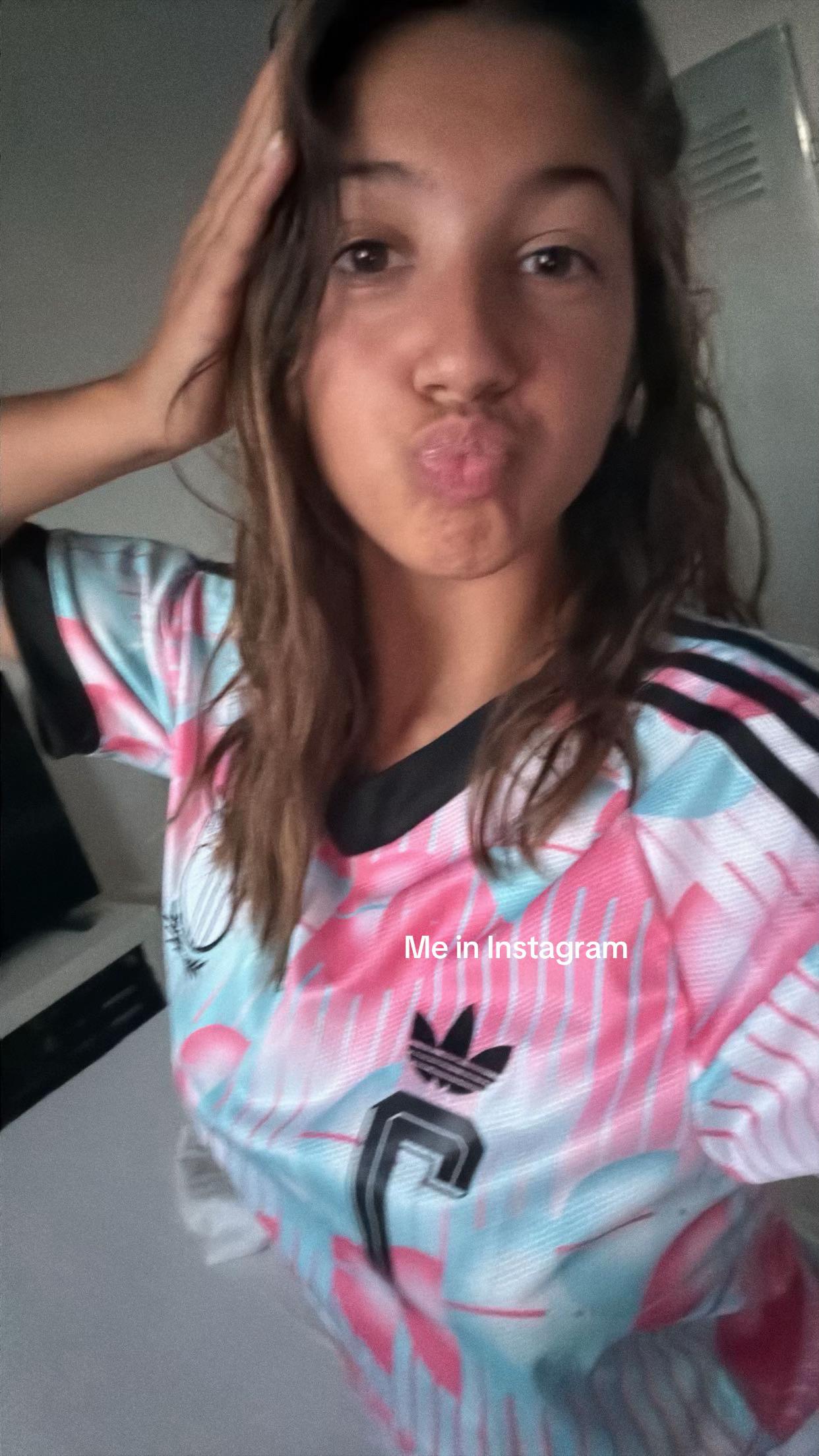 @Iara💕