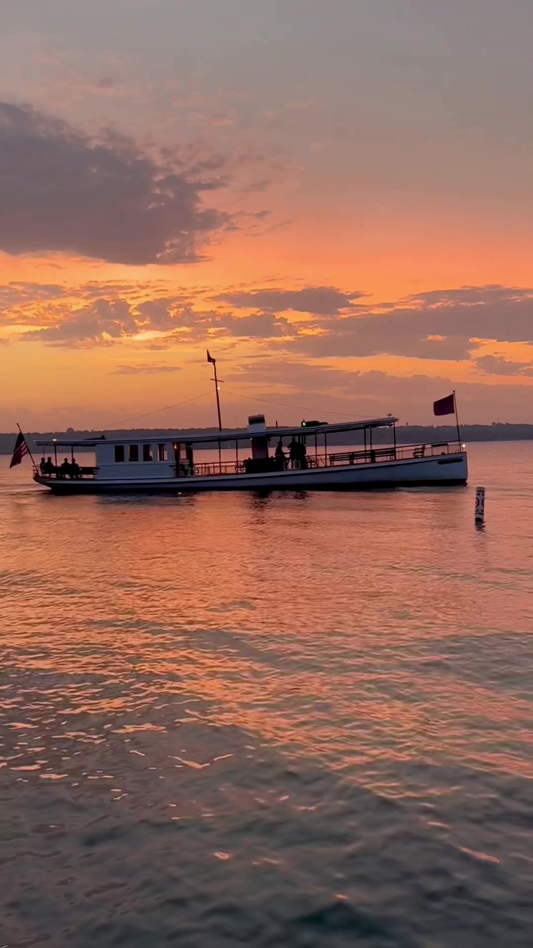 @Lake Geneva Cruise Line