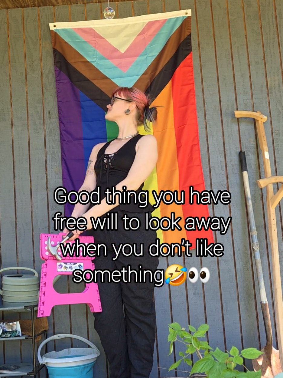 @preciousfae
