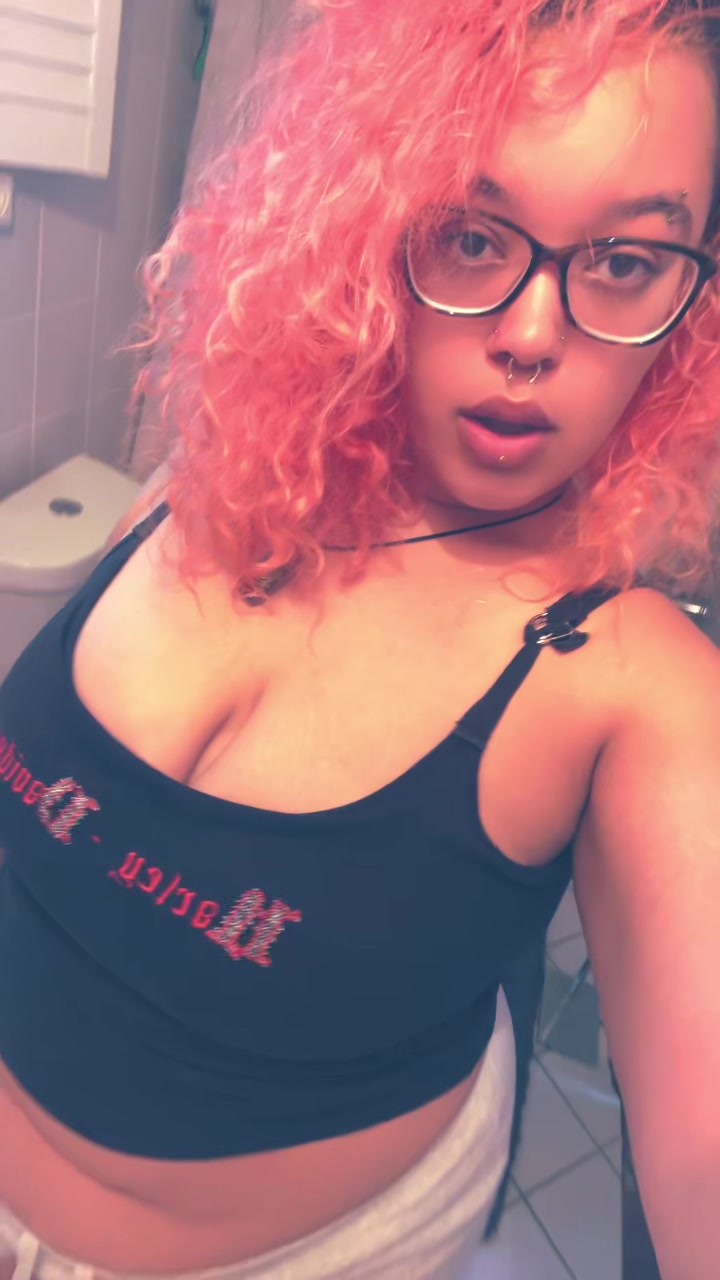 @thickbbria