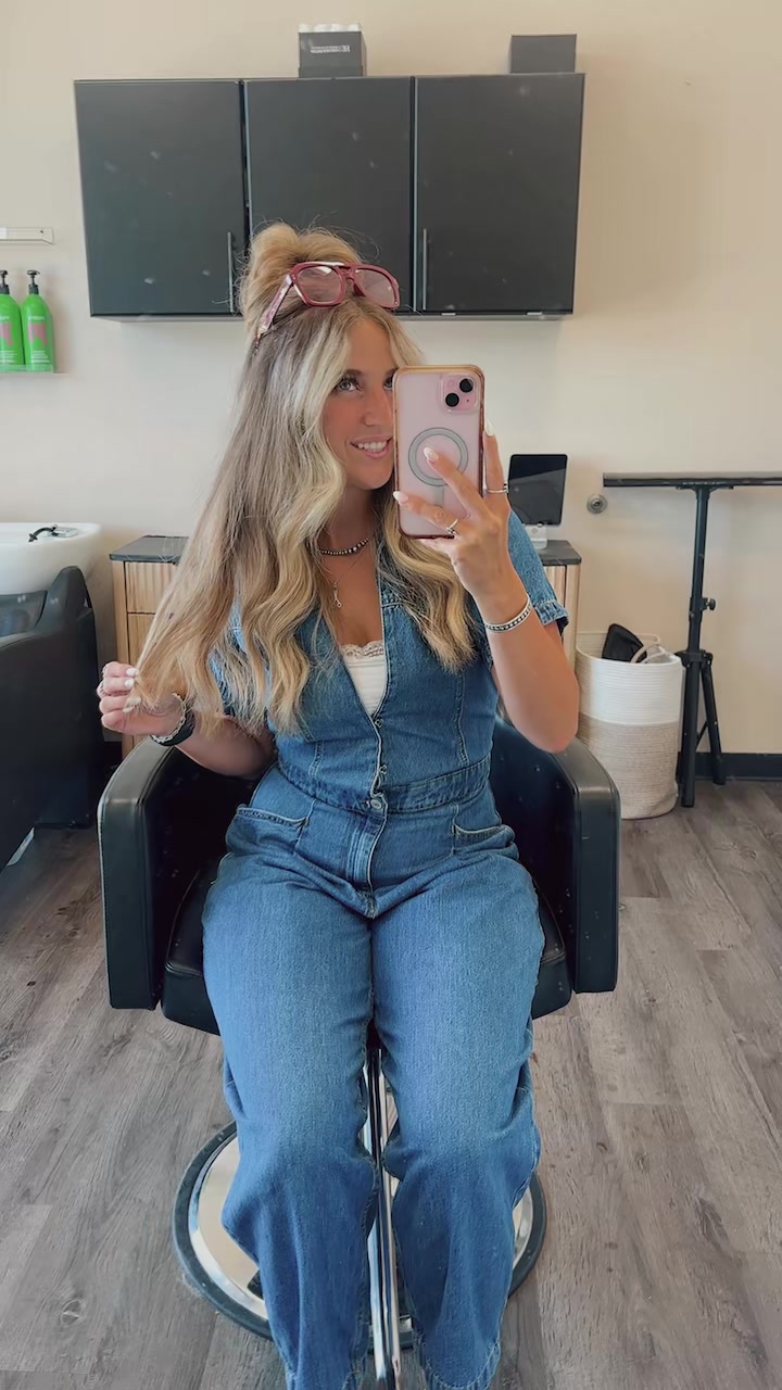 @stylist.carly_marie