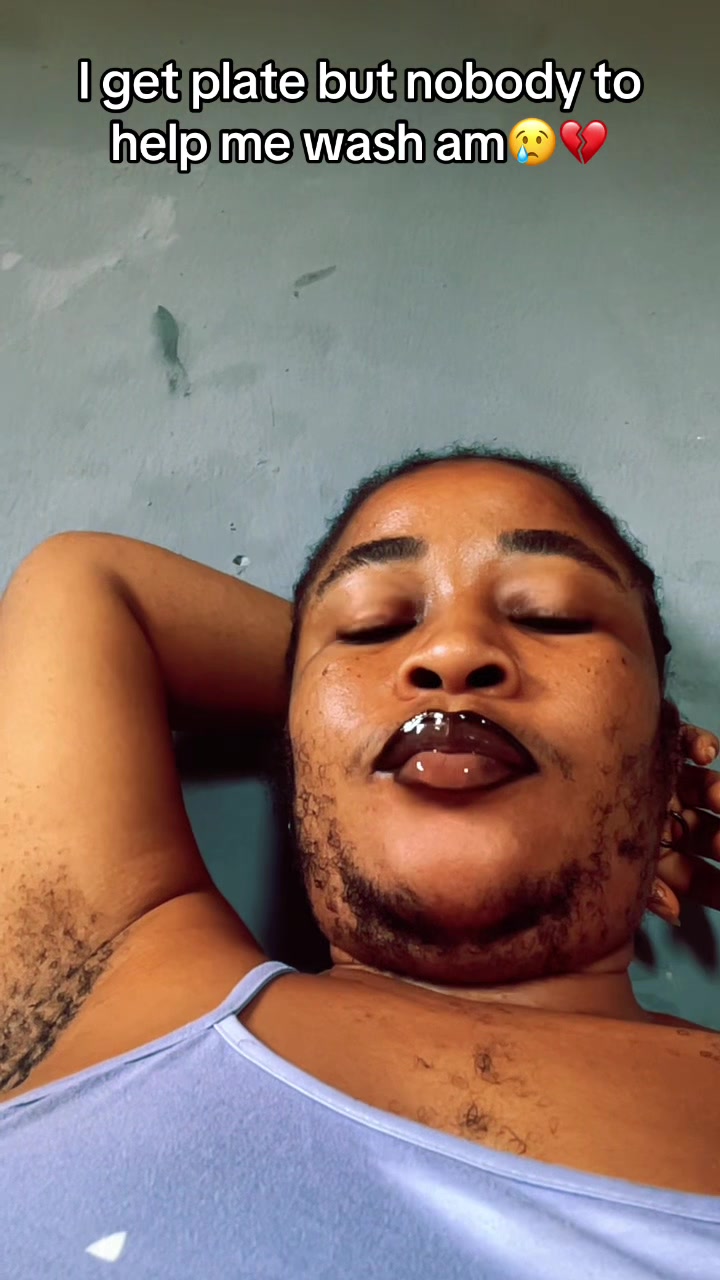 @Dat_hairygirl