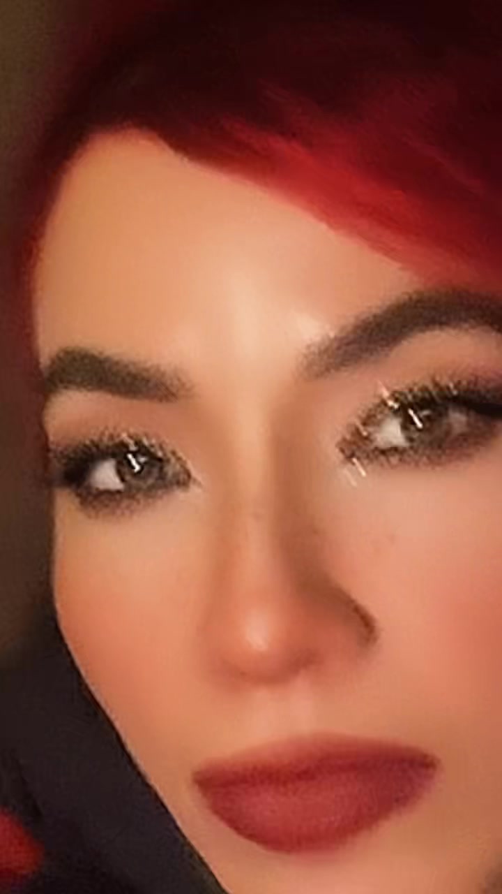 @Makeup from red
