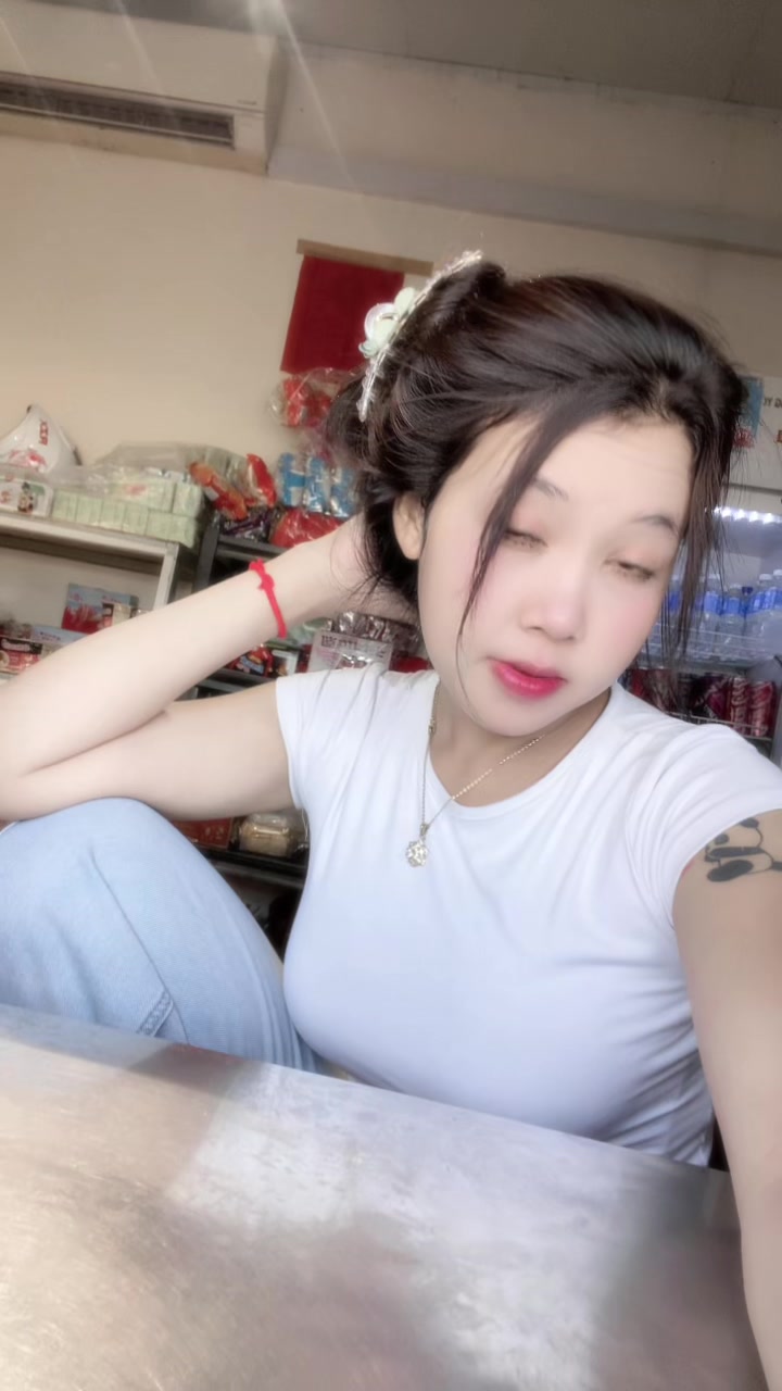 @😊