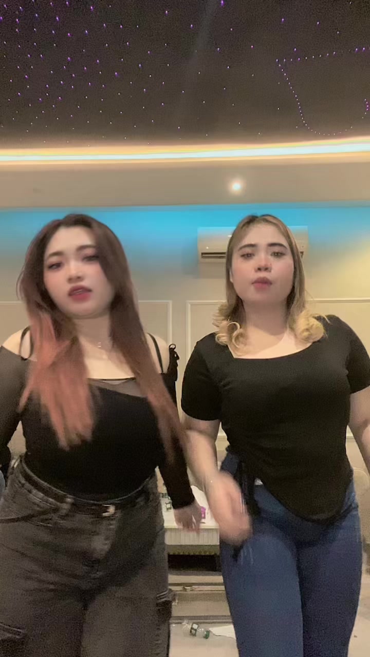 @Alina🇸🇦
