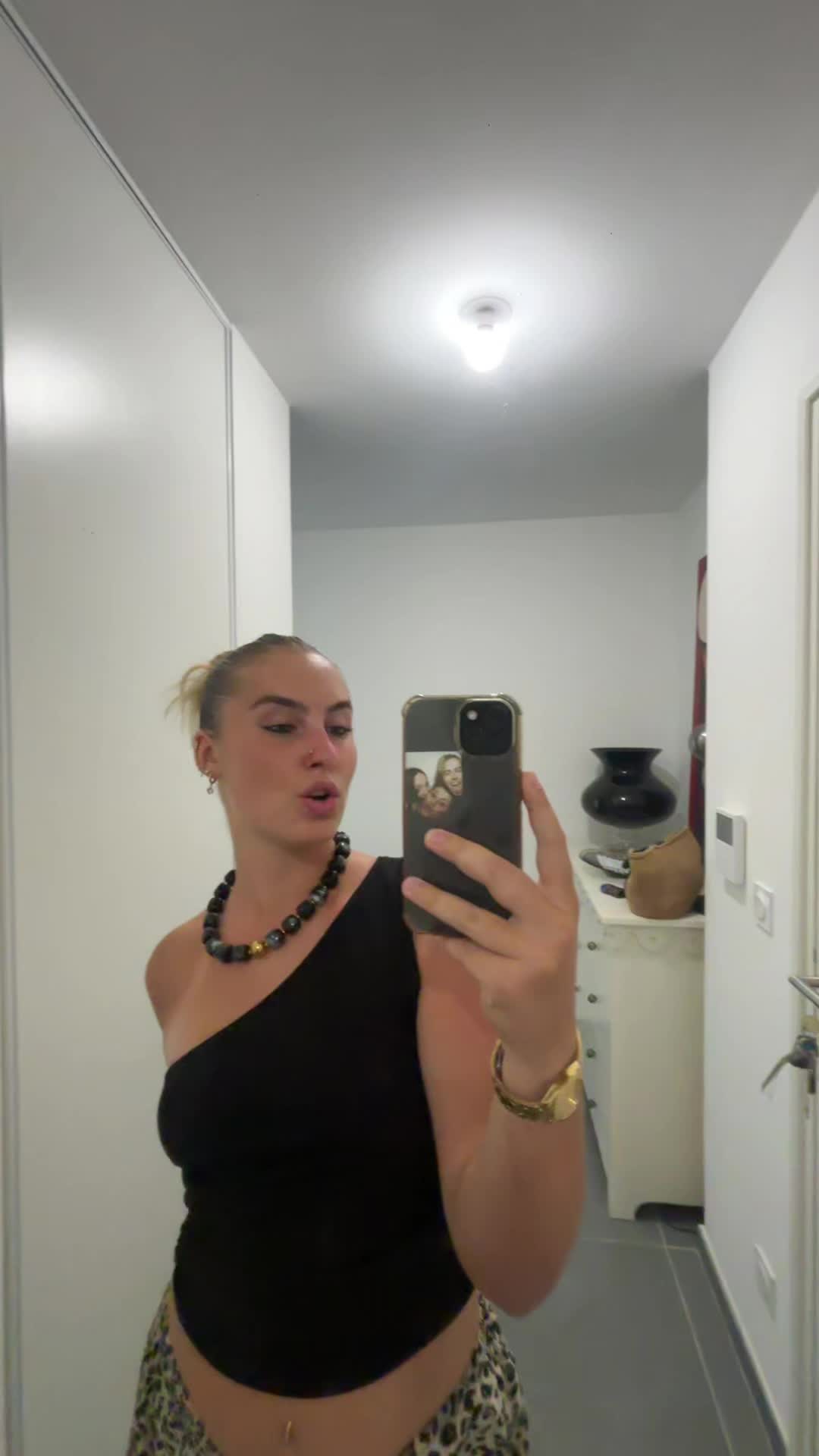 @Tess_brtm