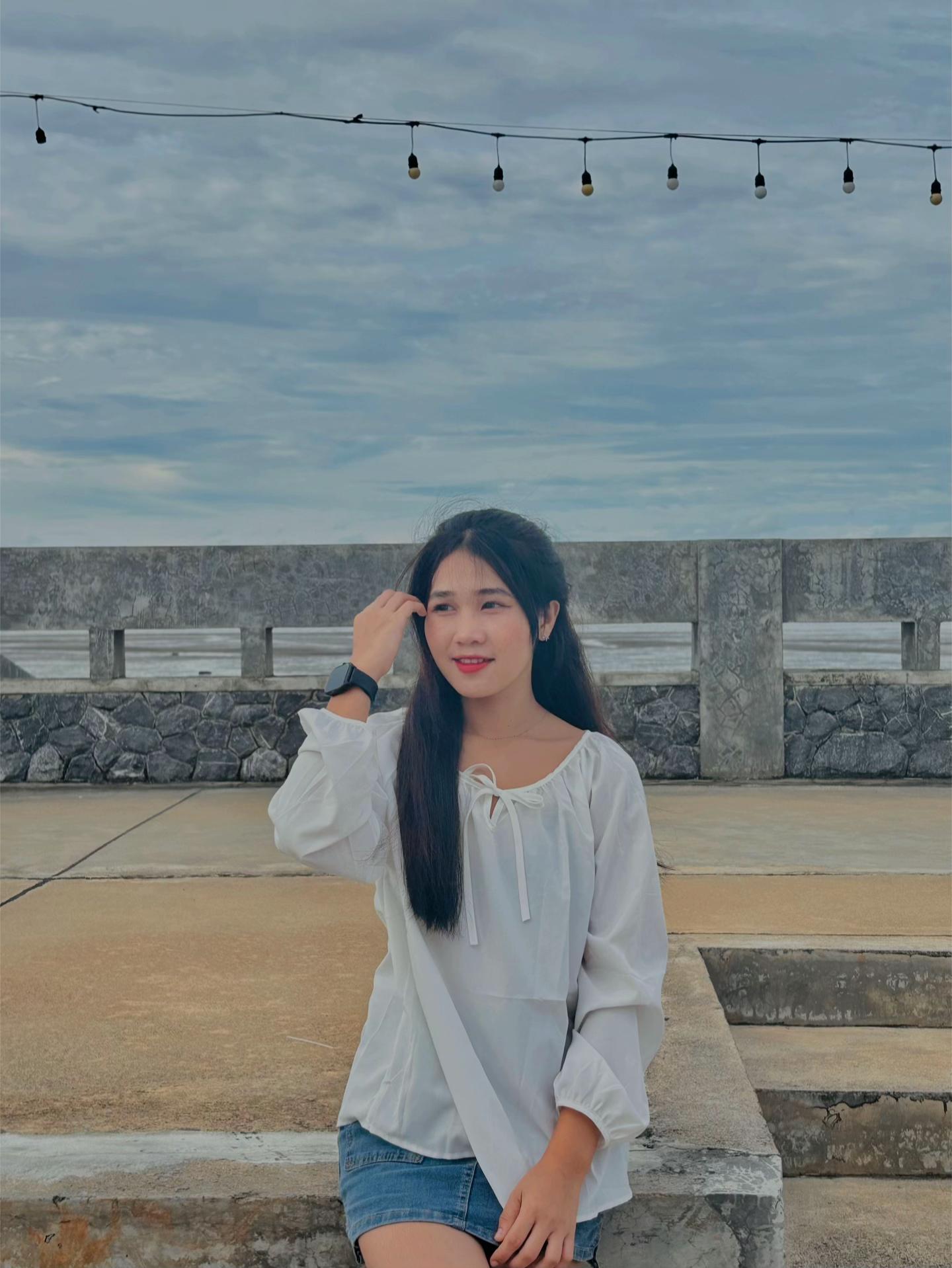 @Myat Noe(စခန်းသစ်သူ❤️)