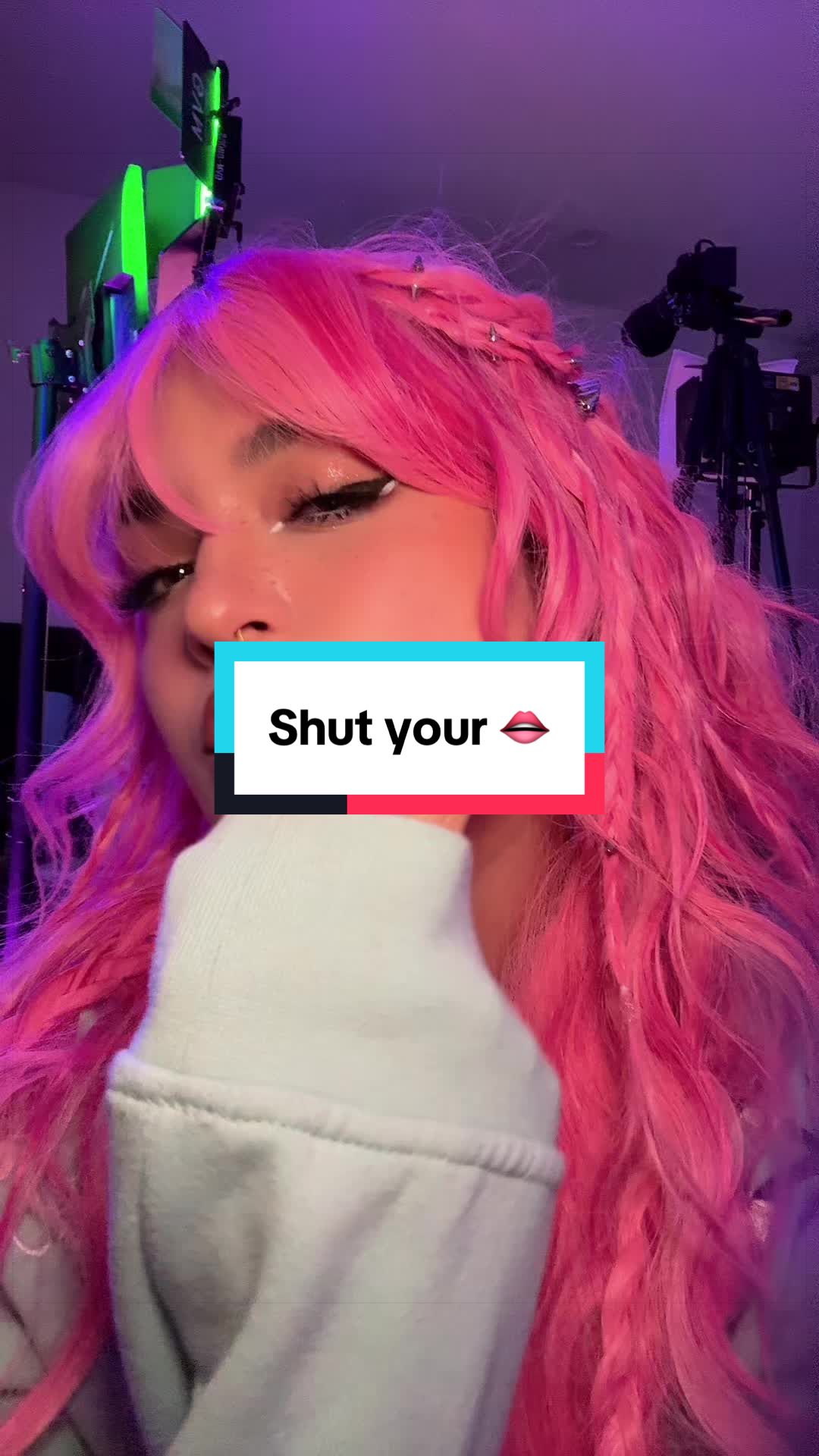 @Cirina | Real Life Siri 🦈🦙