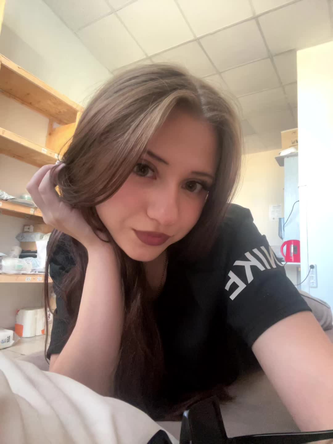 @Persikova