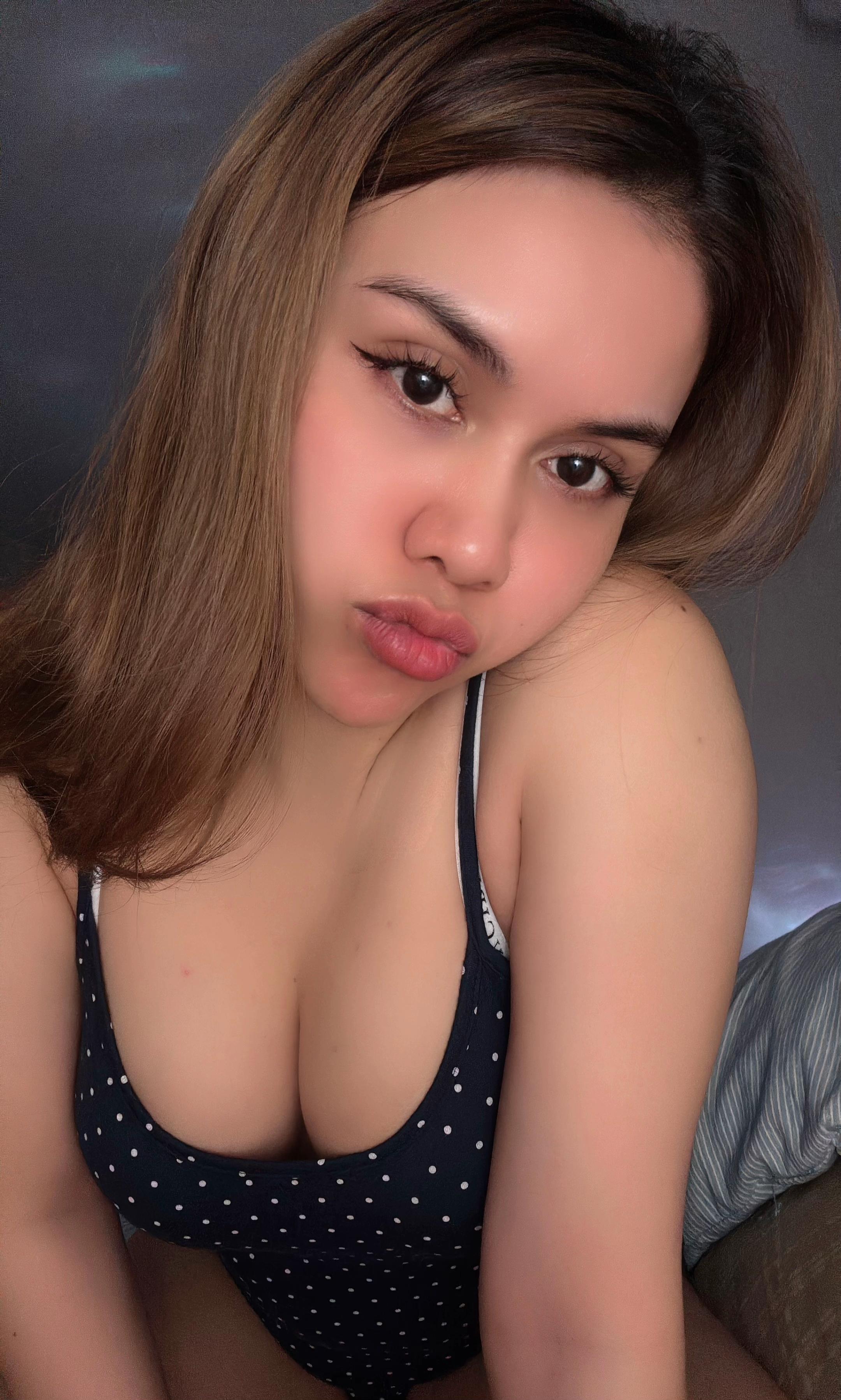 @angelaaa