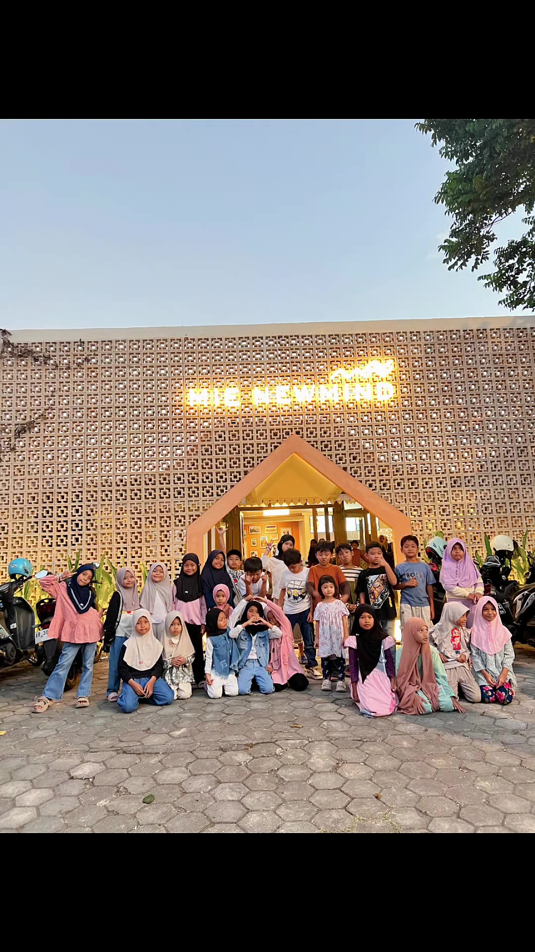@keluargahaurania