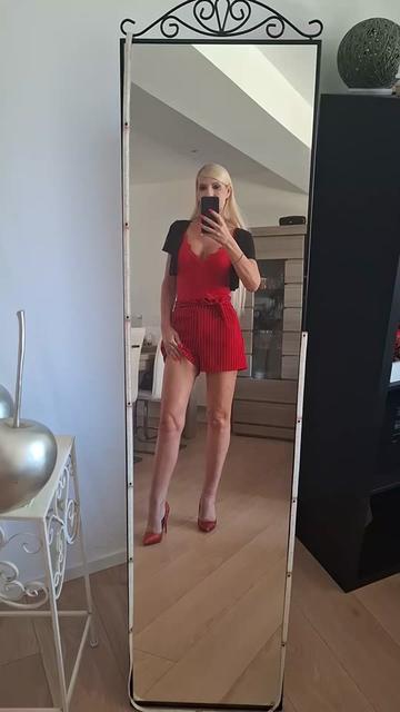 @Call_me_aphrodite__