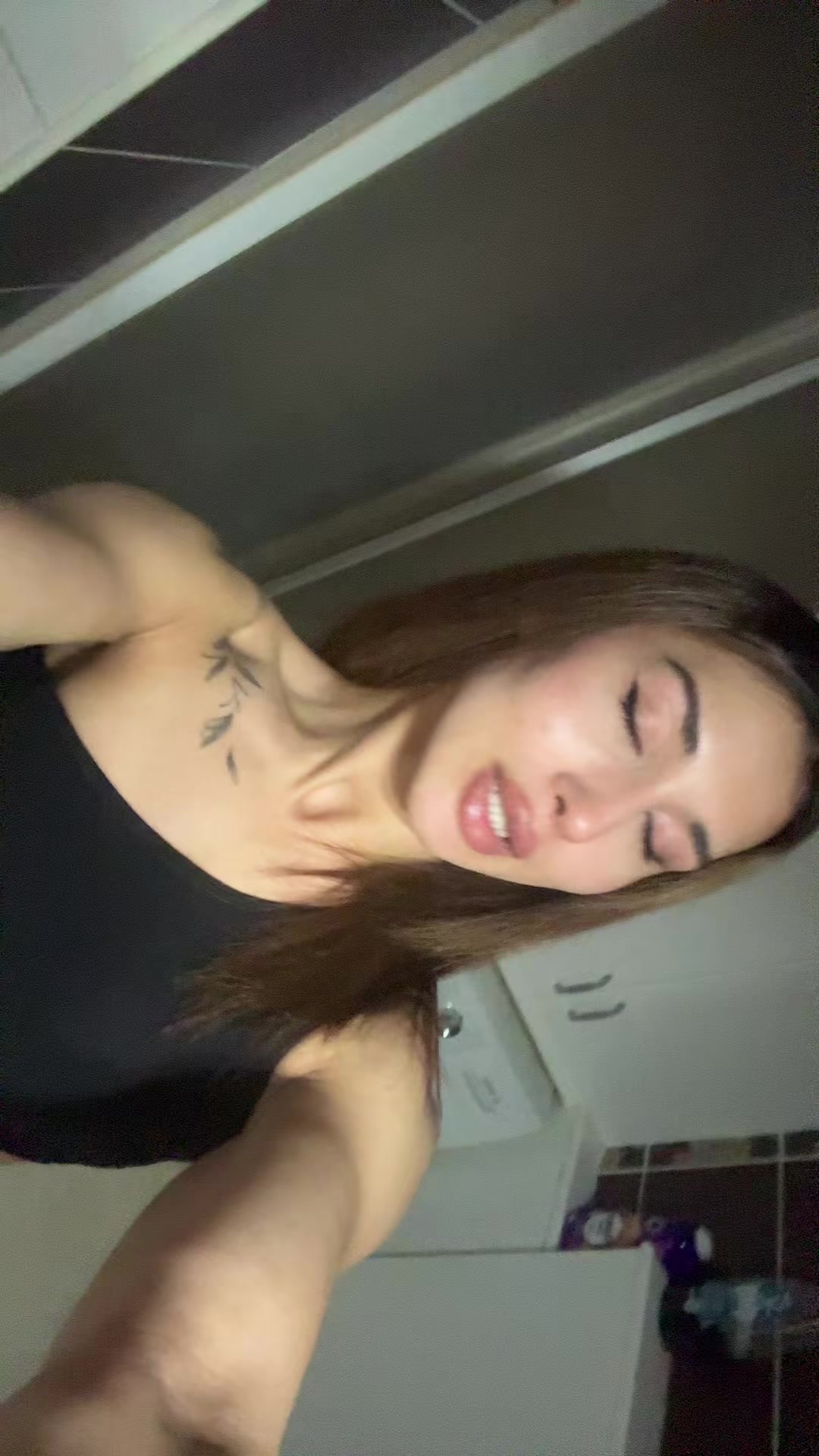 @Nisa✨