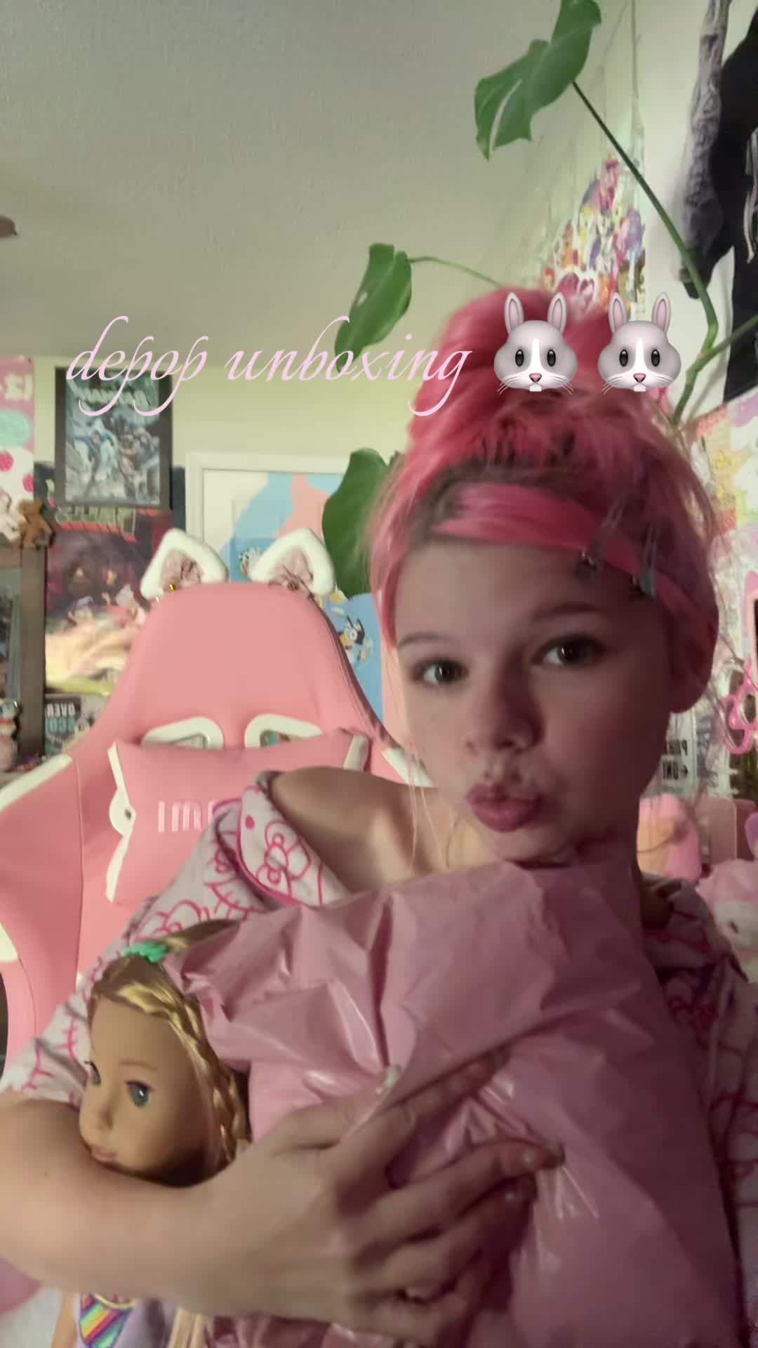 @avaa 🦄🪽🍭
