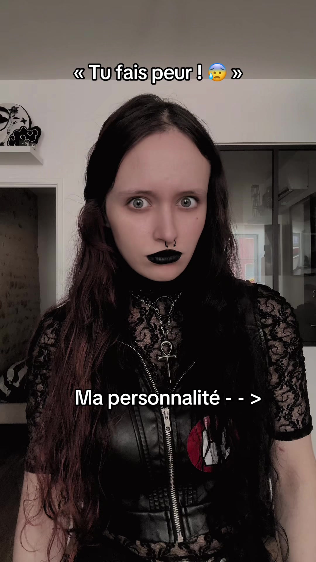 @🦇 𝔐𝔞𝔯𝔦𝔫𝔢 - Goth Girl