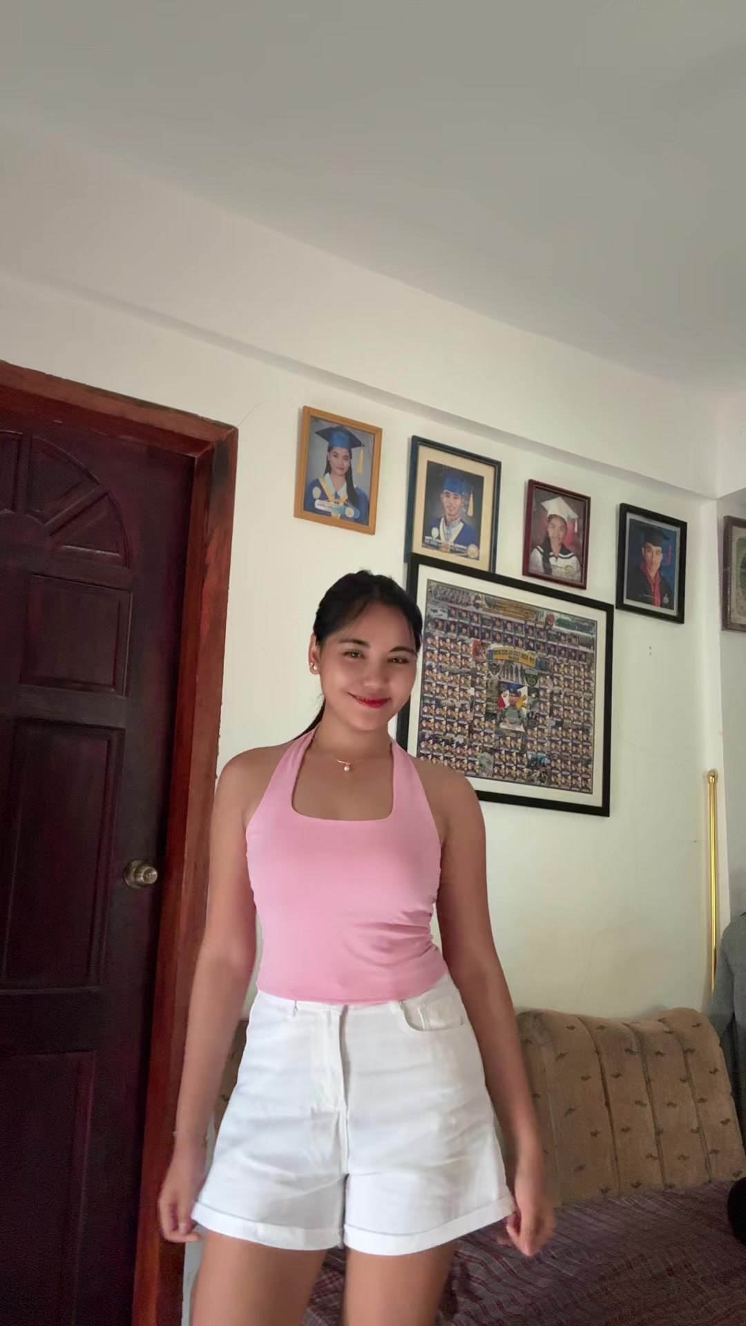 @Emely🧿