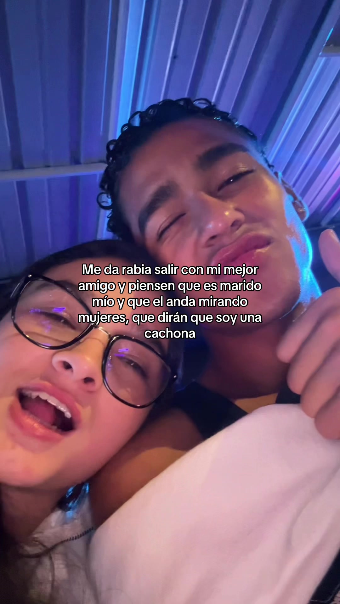 @Laura G&oacute;mez