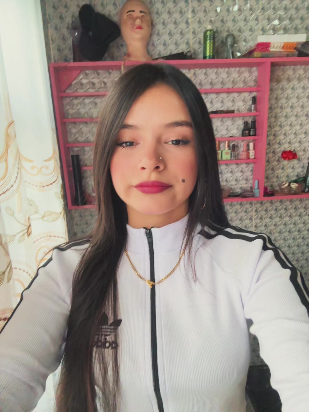 @Luuuꨄ