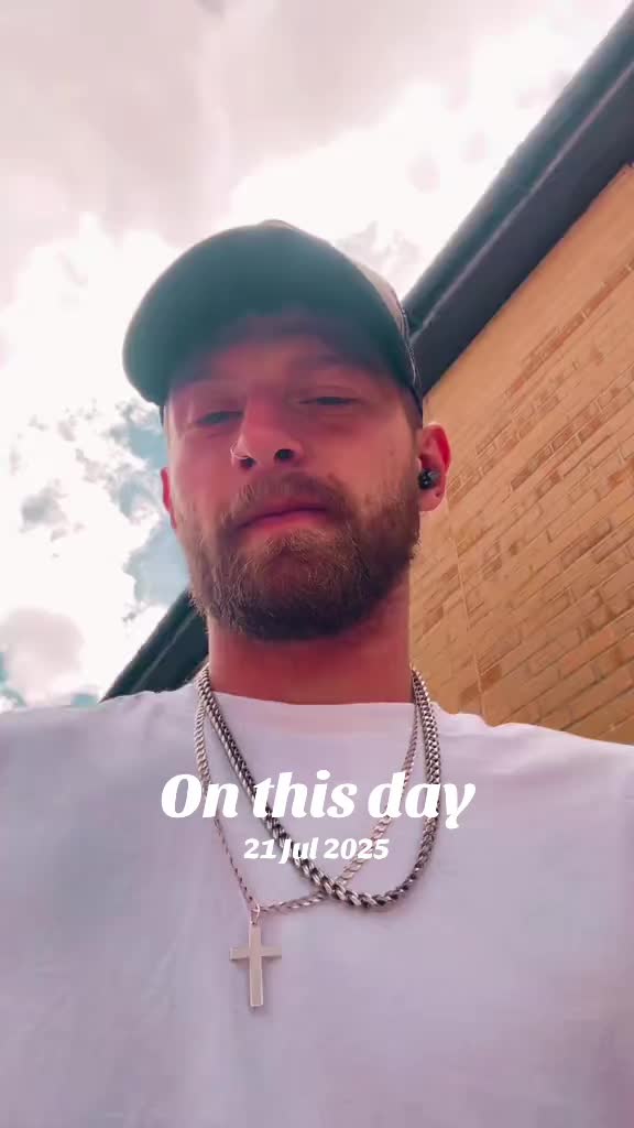 @Rob🖤
