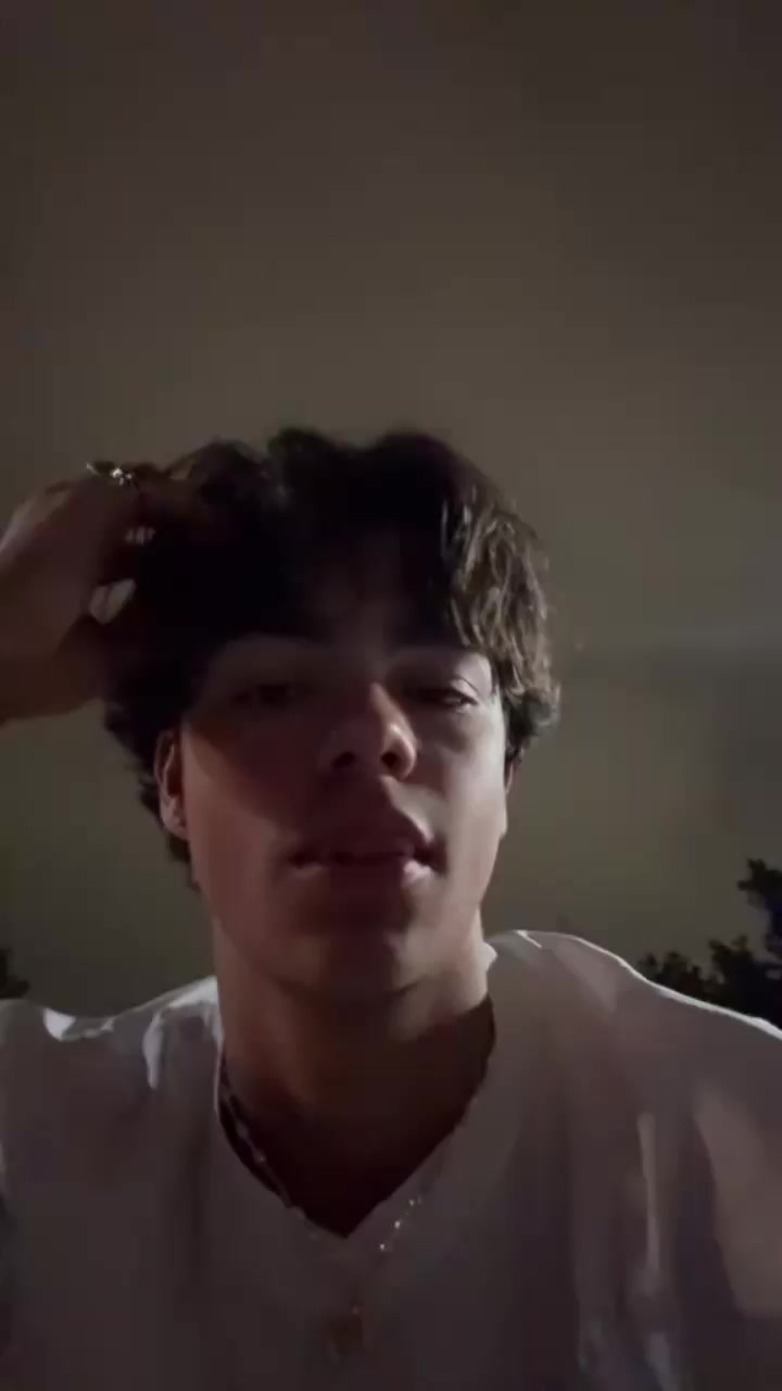 @𝓚𝓪𝓻𝓸𝓵𝓵💗