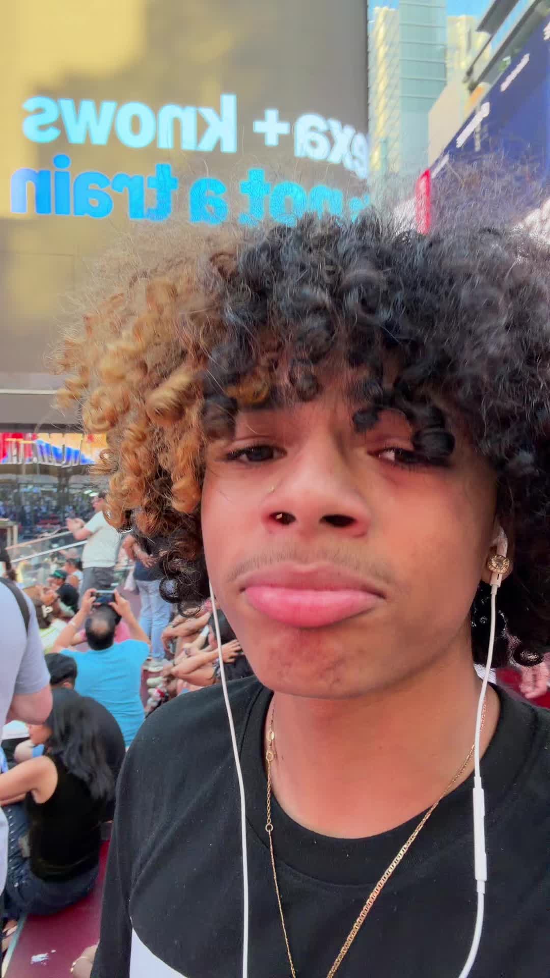 @nozzy🫦