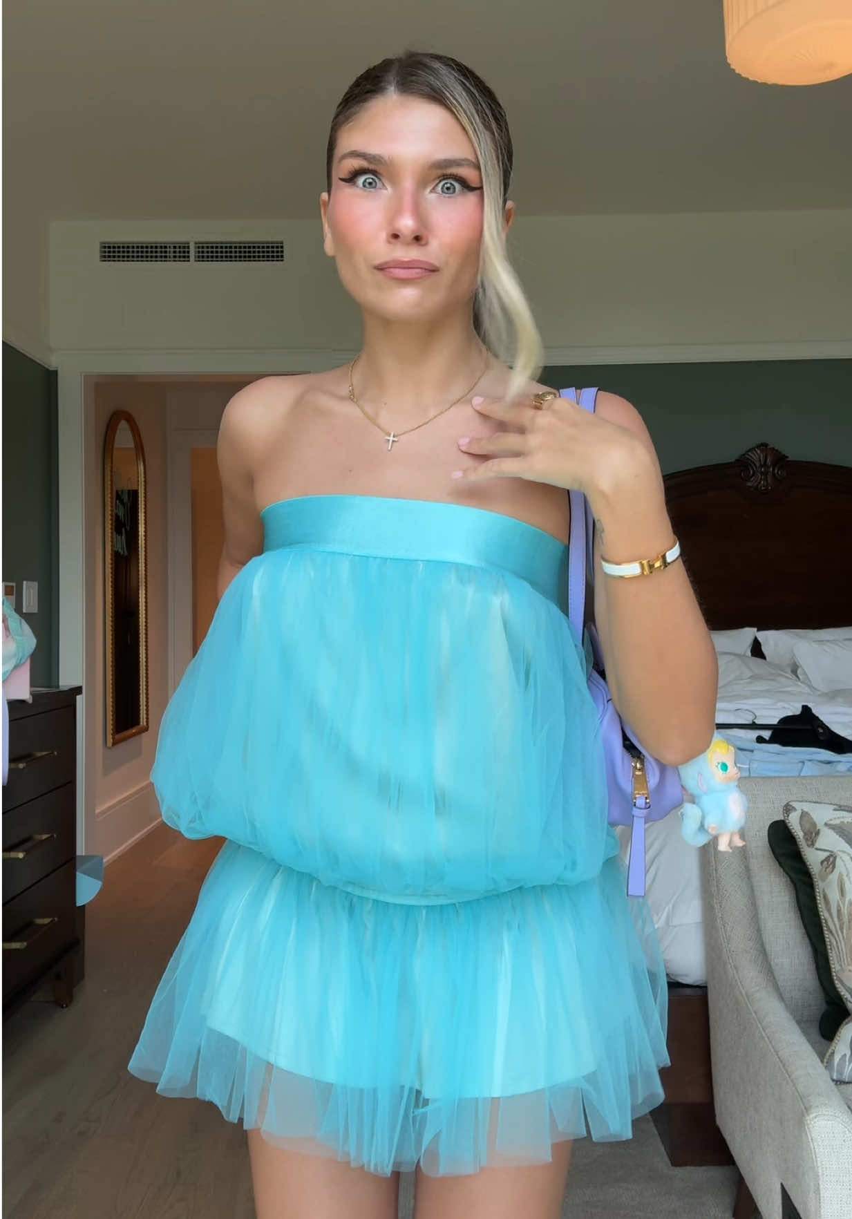 @★ SYDNEY BELLE ★