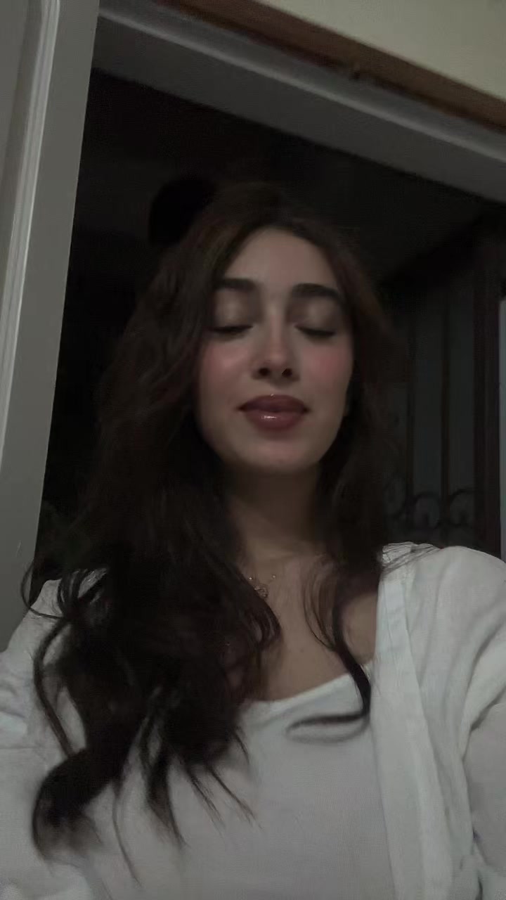 @Haجar💕