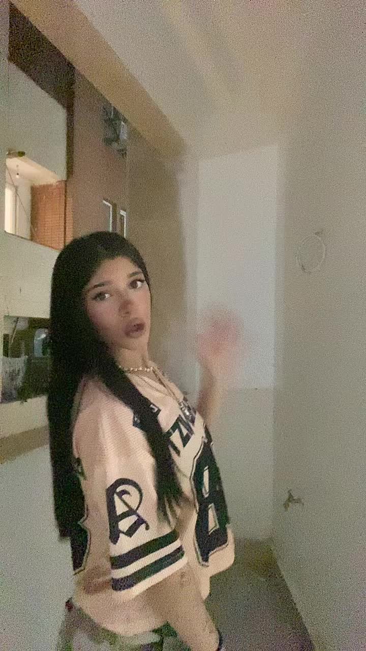 @melika