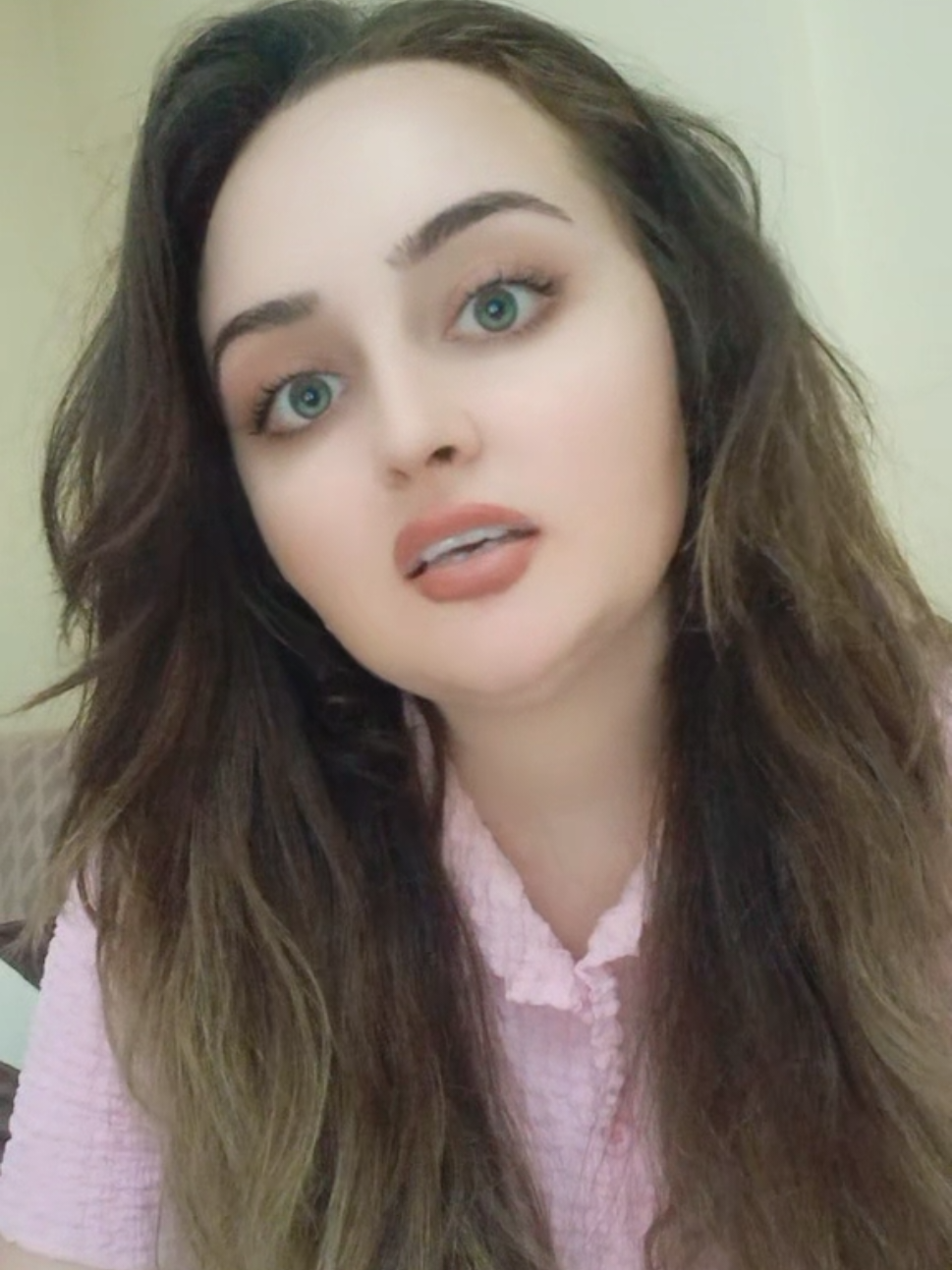 @H&uuml;lya