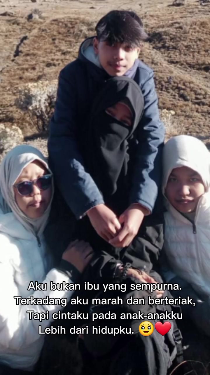 @Hesti Green House