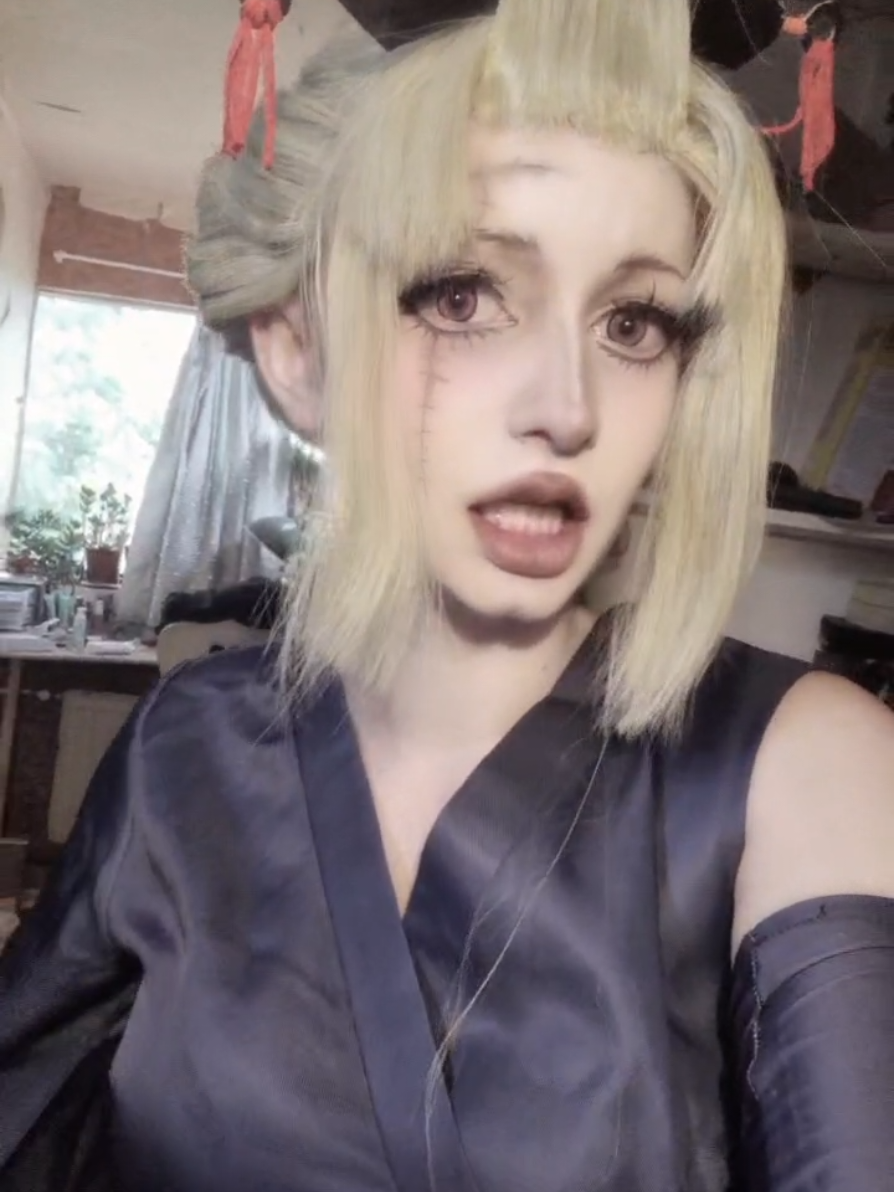 @☆𝓕𝓵𝓸𝓻𝓪&bull;☭