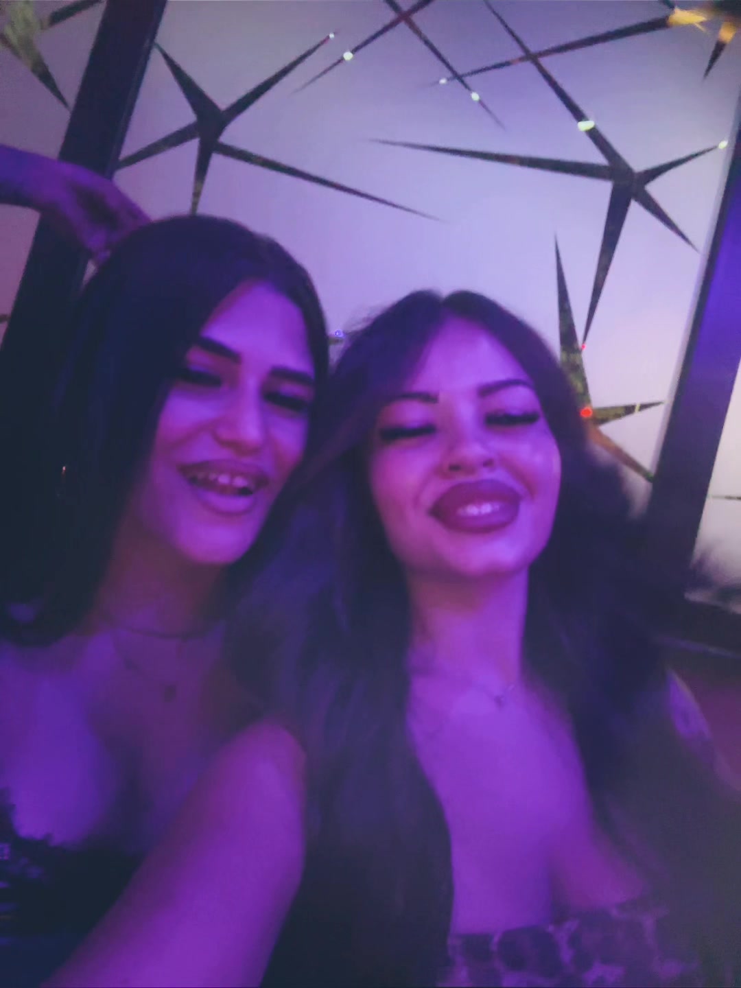 @🎀