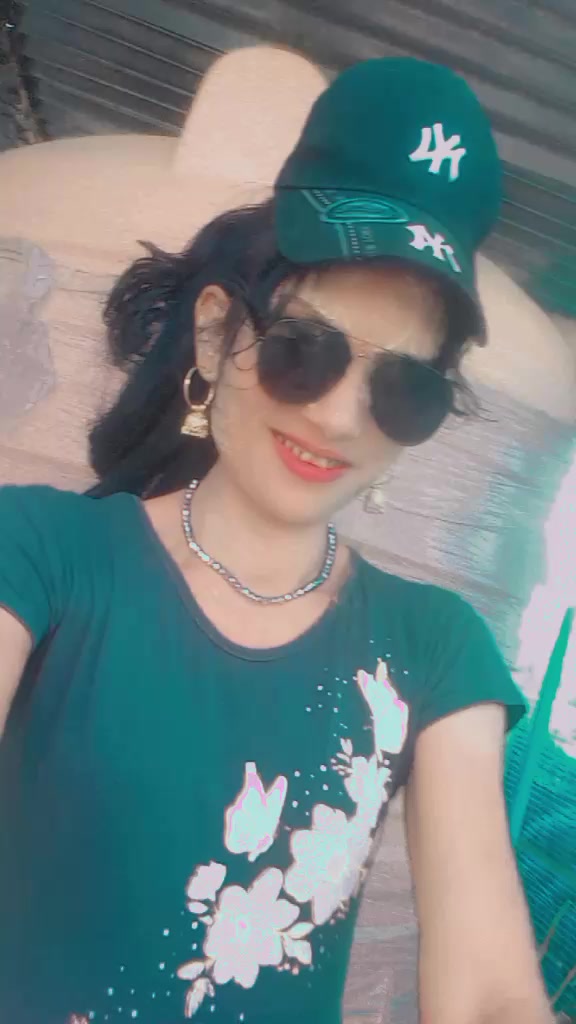 @Ritika singh