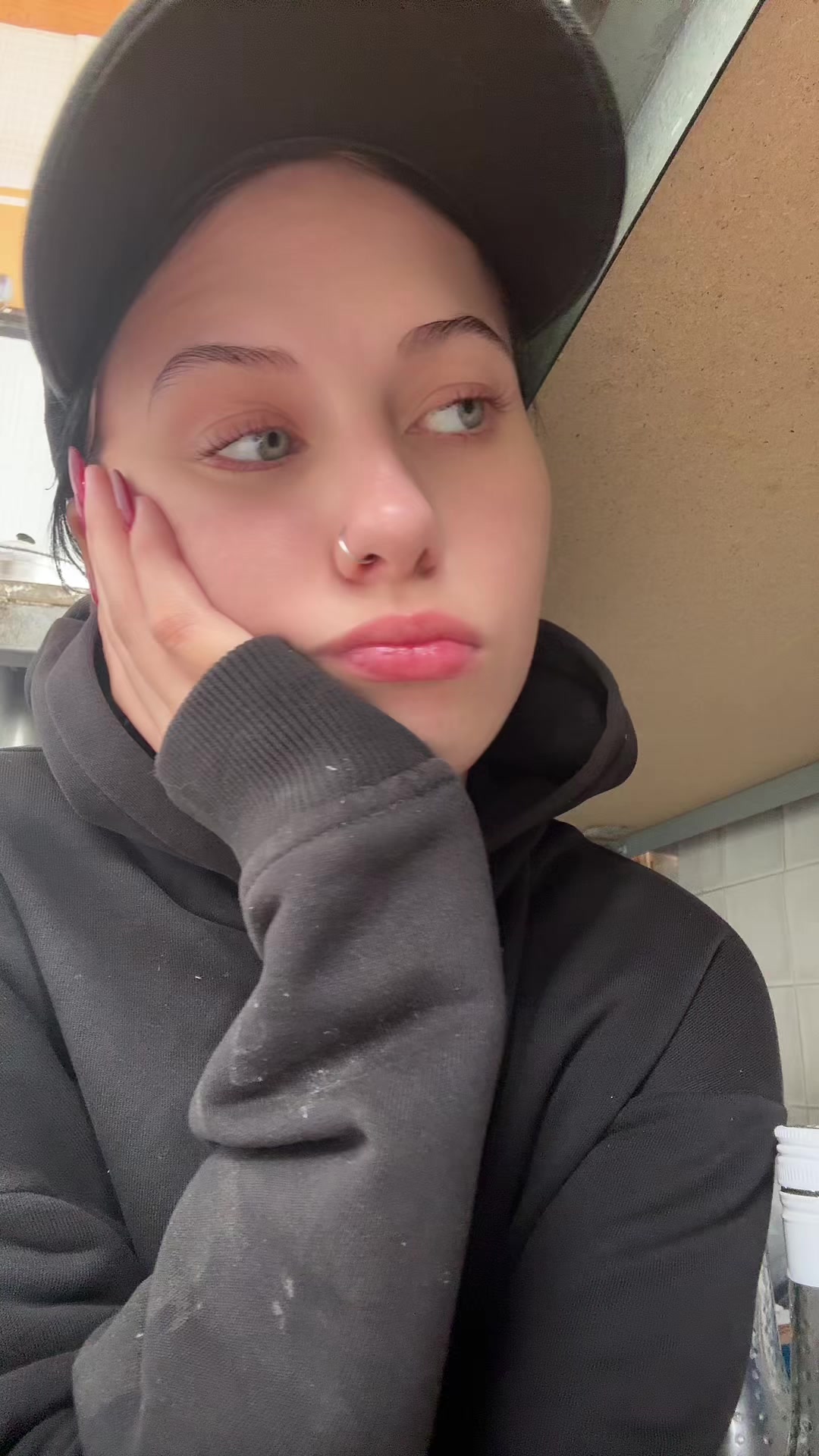 @кошка