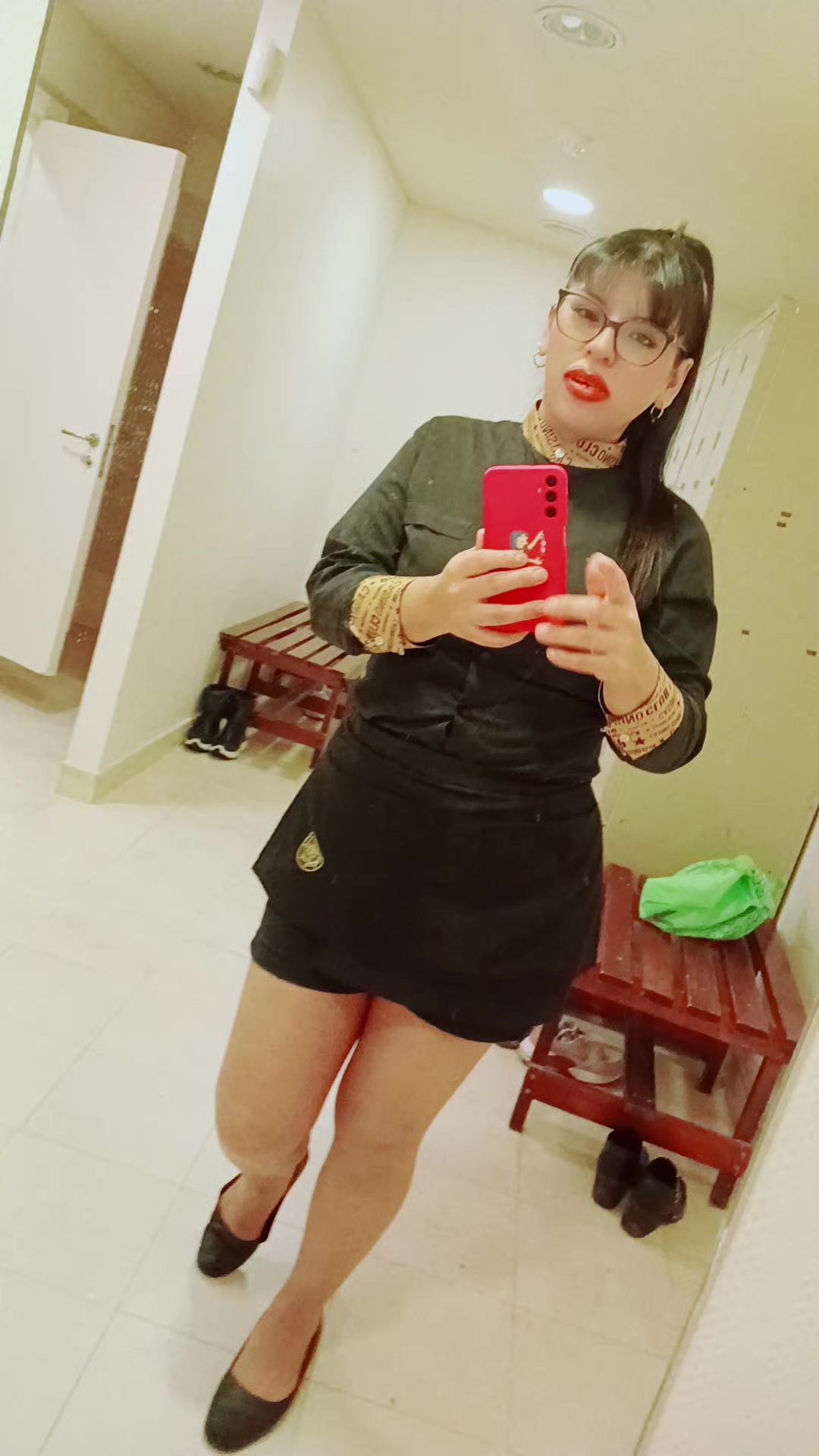 @alejandra