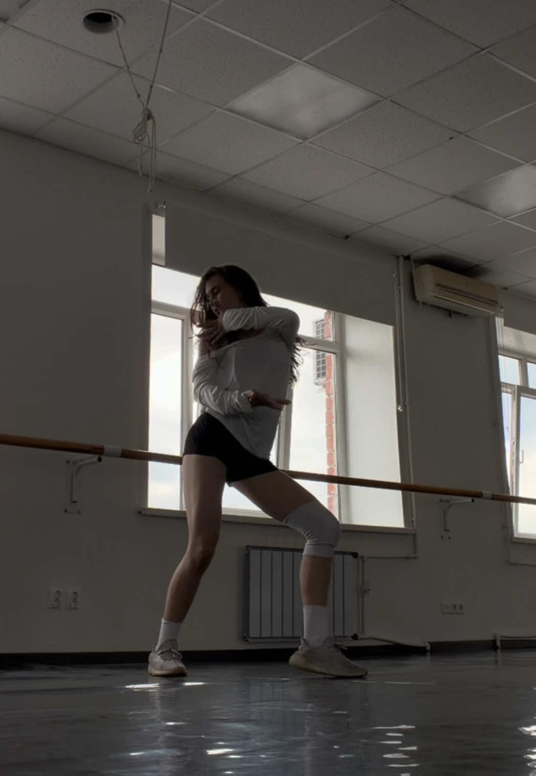 @lili