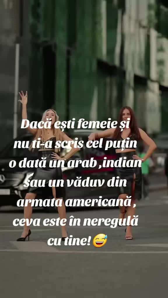 @Lara 🦋